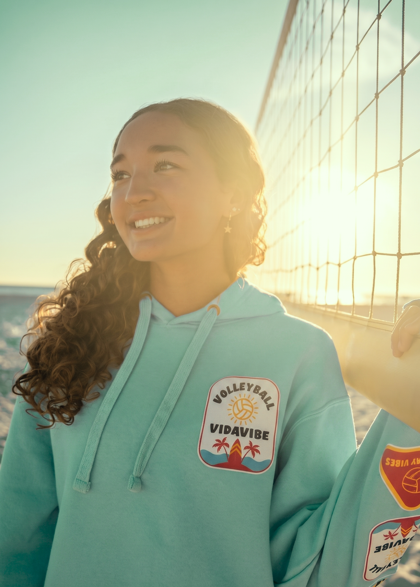 Volleyball Patches Sweatshirt - Turquoise