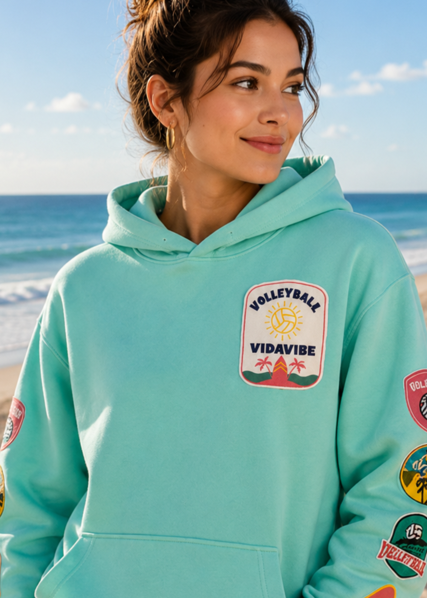Volleyball Patches Sweatshirt - Turquoise