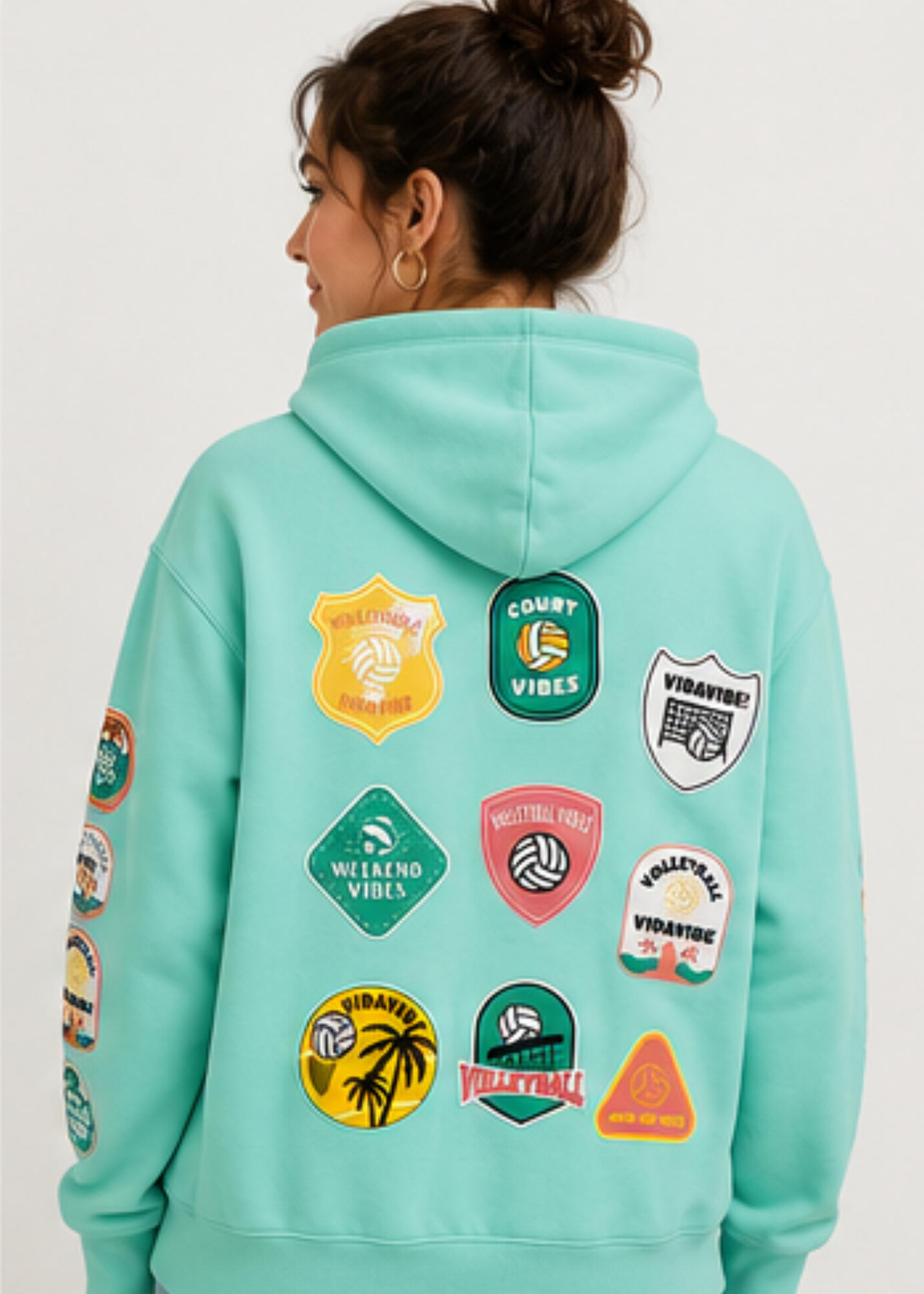 Volleyball Patches Sweatshirt - Turquoise